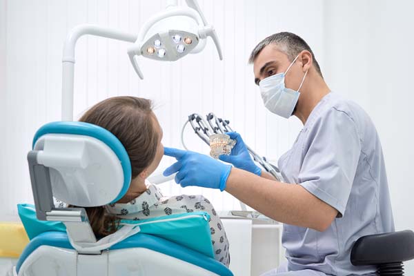 Can A General Dentist Perform Oral Surgery?